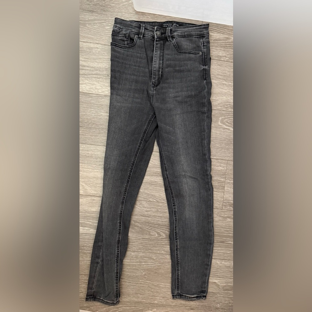 Stradivarius Dark Gray Skinny Jeans